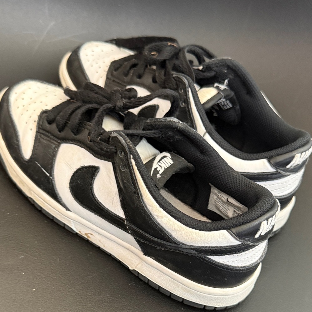 Nike Kids Black and White Low-Top Sneakers